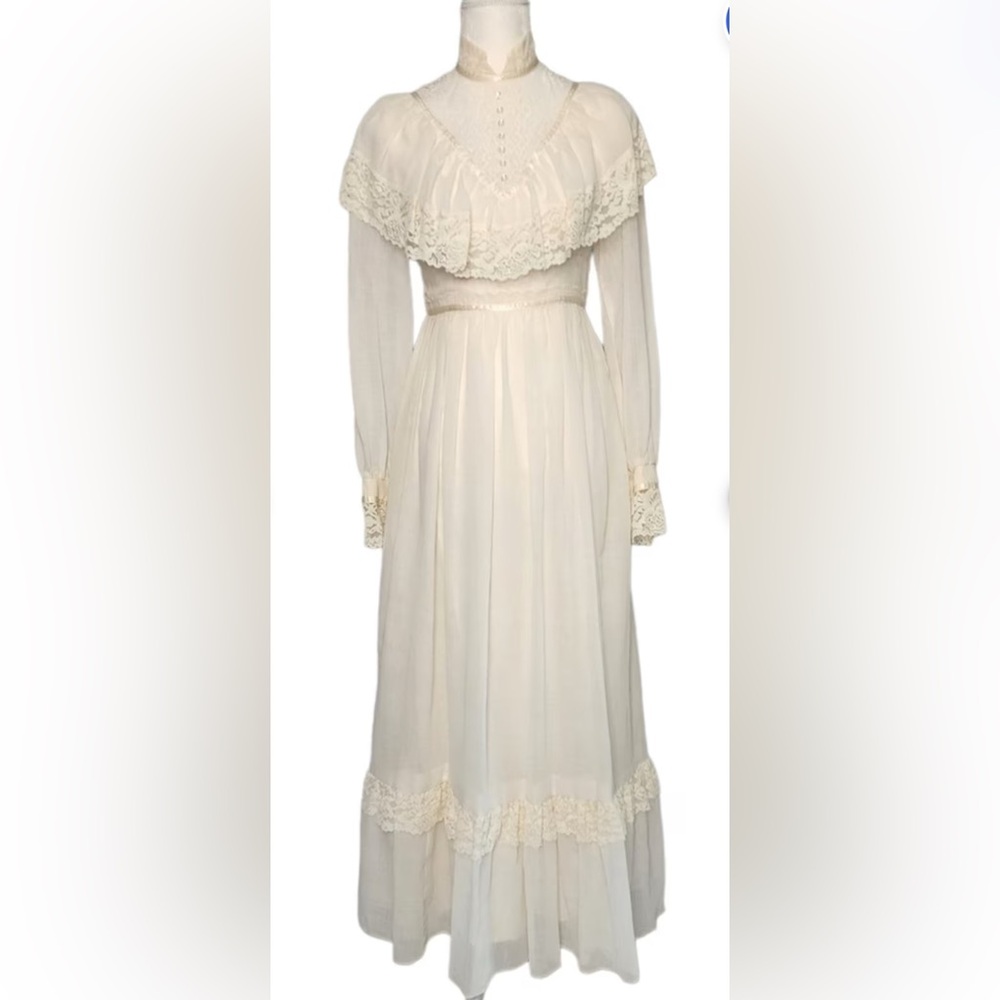 Elegant 70s vintage Long Sleeve Dress